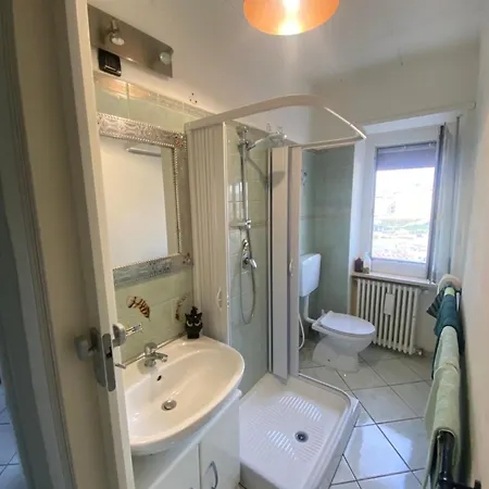 Lella Zona Corso Bagni *