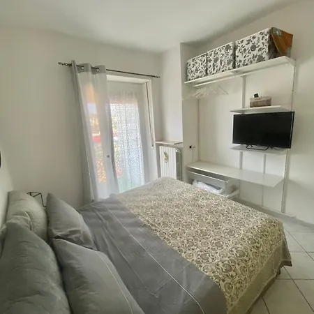 Lella Zona Corso Bagni *