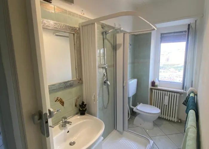 Lella Zona Corso Bagni *