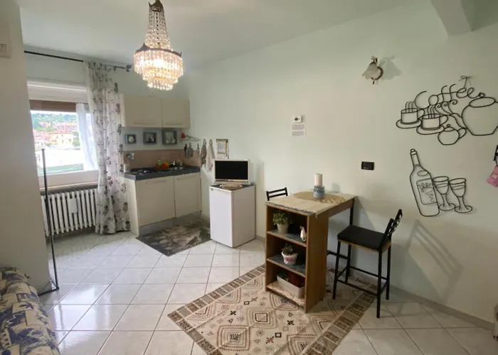 Lella Zona Corso Bagni *