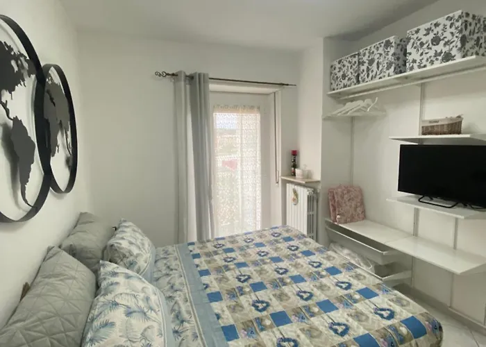 Lella Zona Corso Bagni Apartman *