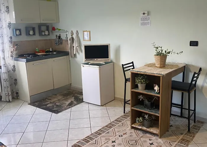 Lella Zona Corso Bagni *