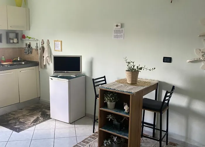 Lella Zona Corso Bagni * أكوي تيرمي